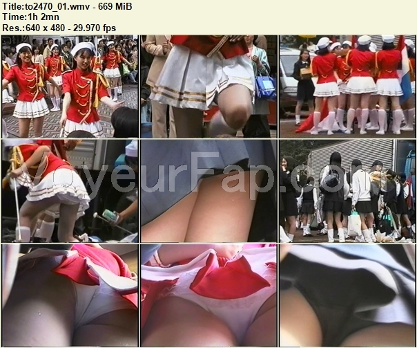 Cheerleaders Candid to2470_01
