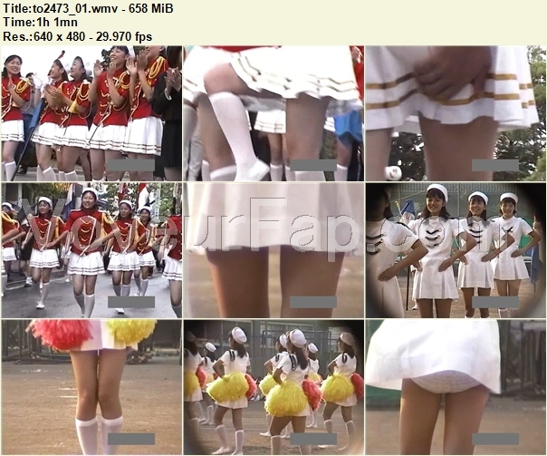 Cheerleaders Candid to2473_01