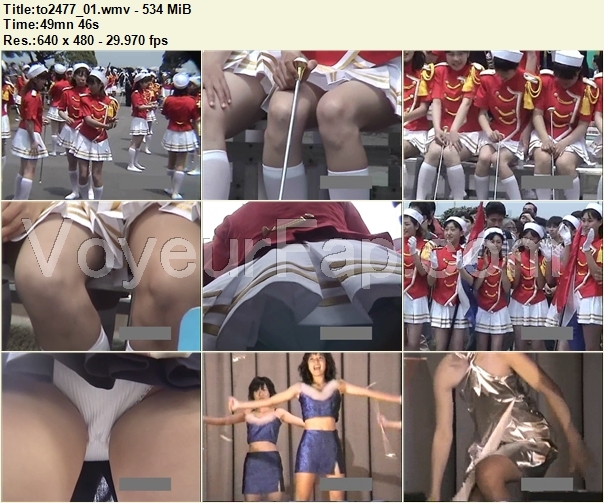 Cheerleaders Candid to2477_01