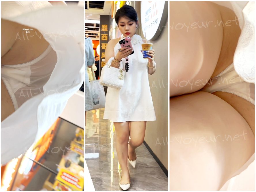 【KFC】学生妹买奶茶 白色透内尿黄一块 伸进包臀裙中间CD