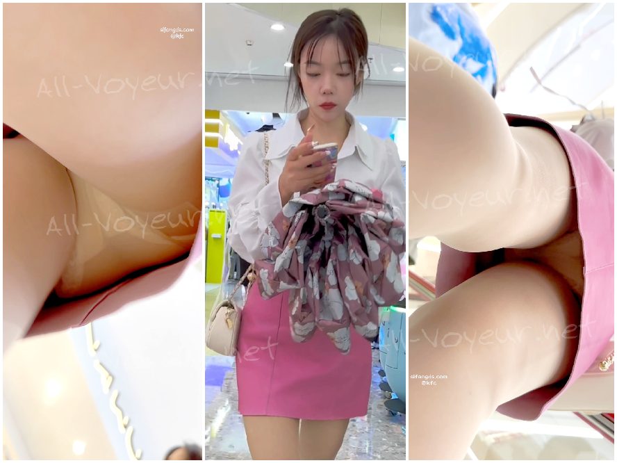 【KFC】仕事帰りにショッピング中のミニスカ若妻。肌色ストッキング半透け下着前後CD