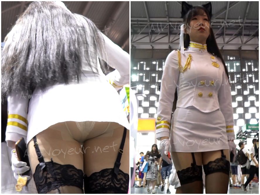 展覧会CD 初音ミクコスプレ くびれが内側に反り返る…クロッチの質感がはっきりわかる極薄ストッキング