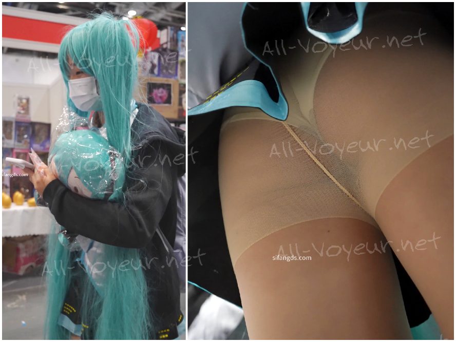 展覧会CD 初音ミクコスプレ くびれが内側に反り返る…クロッチの質感がはっきりわかる極薄ストッキング