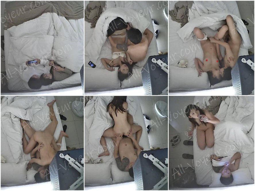 流出したホテル写真 (1-20) ❤️ 驚くほど美しく優しい女の子が、ビデオゲームをプレイしている彼氏に奉仕するために自ら服を脱ぎます。