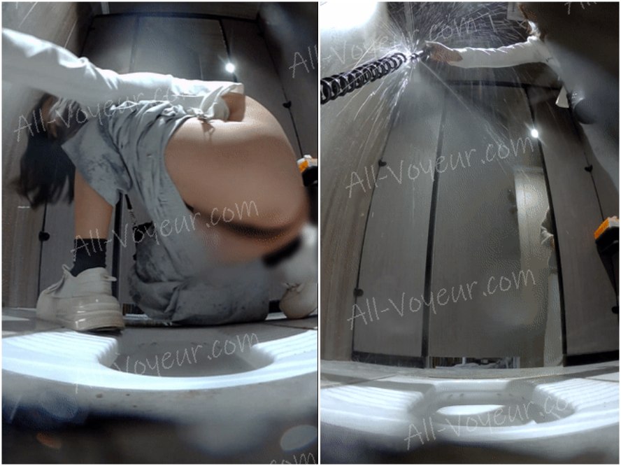 新しく流出しました❤️ 火鍋レストランの女性用トイレで酔っ払った女性が転倒し、誤って水道管を破裂させ、周囲に水が飛び散る様子を捉えた高解像度のパノラマ写真。