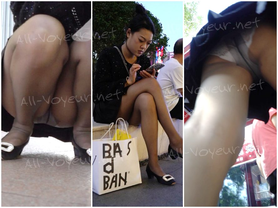 ワルツ2023シリーズ#16：黒ストッキングの若い女性