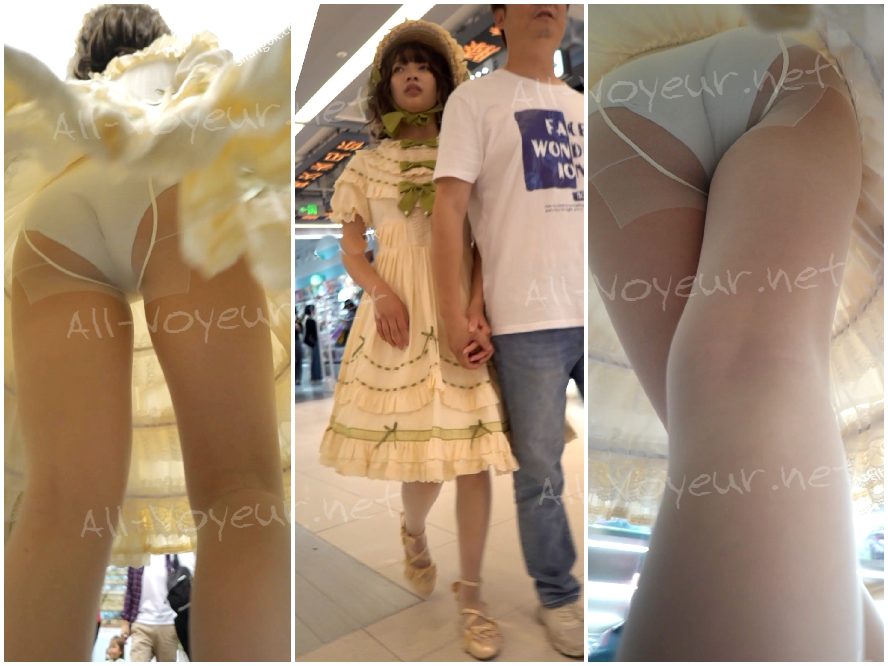 ワルツ 2023 シリーズ #24 花柄ドレスとストッキングの少女