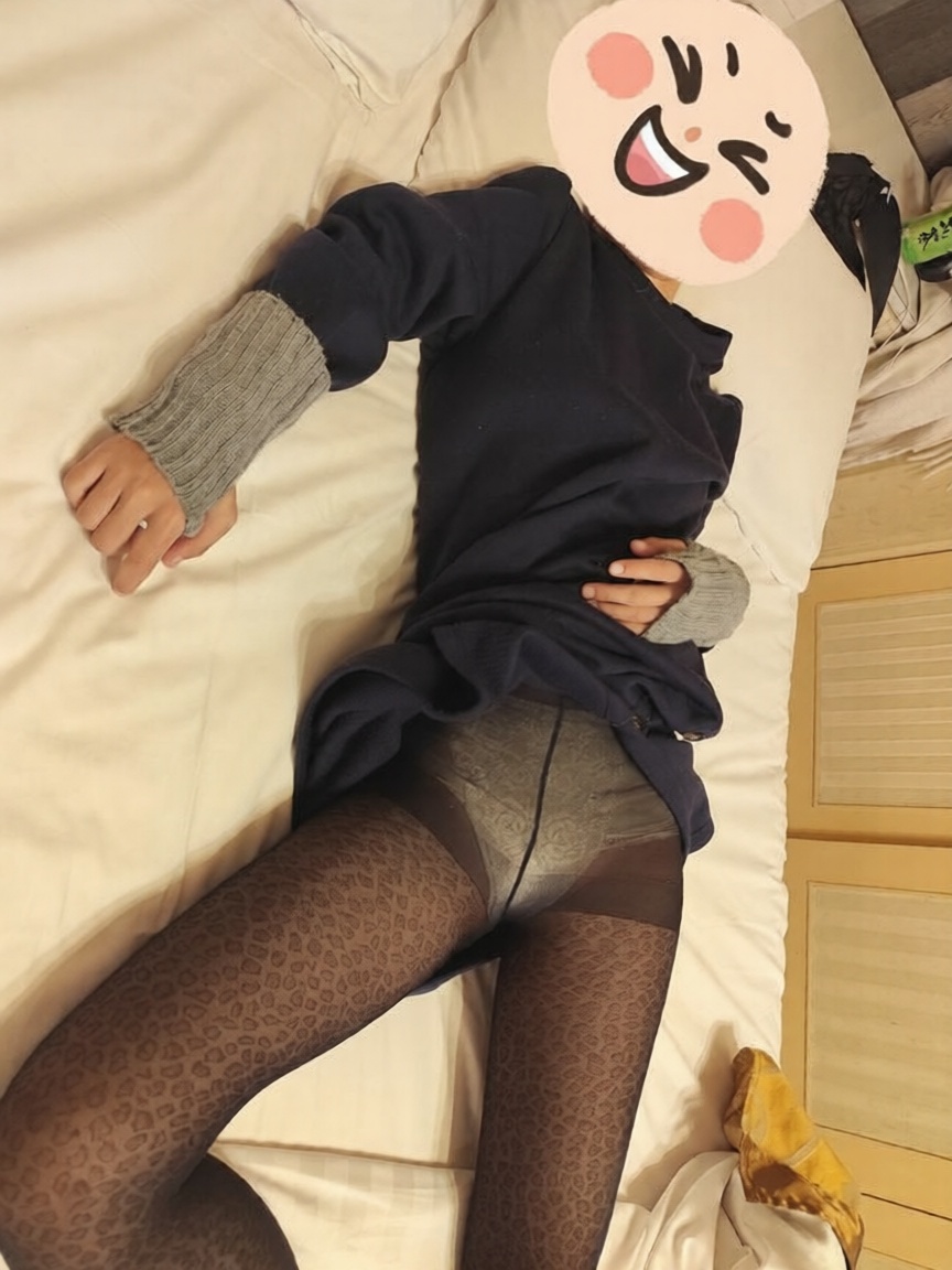 十八歳、静かに咲く優等生　初めてのパパ活で・・・　レアもの　個人撮影　無修正