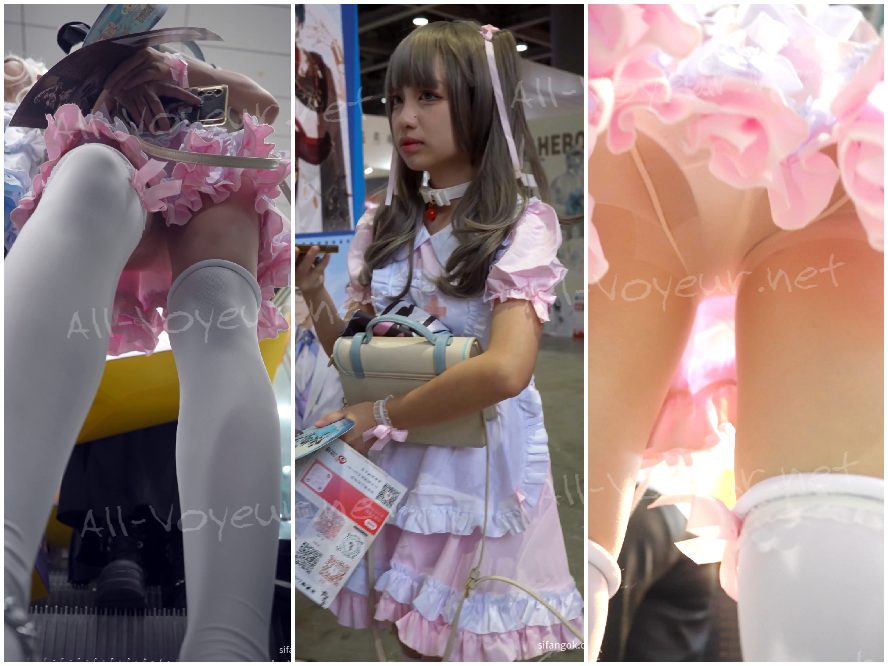 メイドさん2人が肌色のストッキングと白い下着を身につけてお買い物に出かけ、お菓子やCDを買ってきました。