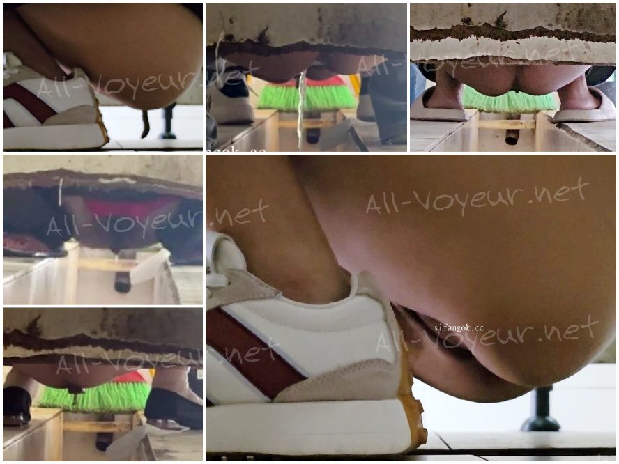 女性カメラマンが和式野外トイレを隠し撮り —— 画面いっぱいの排泄物（下痢編 #33）